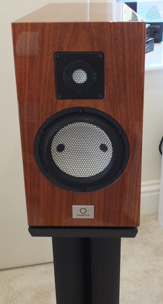 Marten Duke 2 Speakers Piano Walnut 